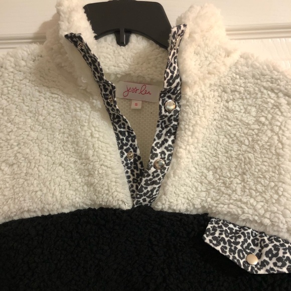 Multi-Color/Pattern Button Neck Fleece - Picture 3 of 3